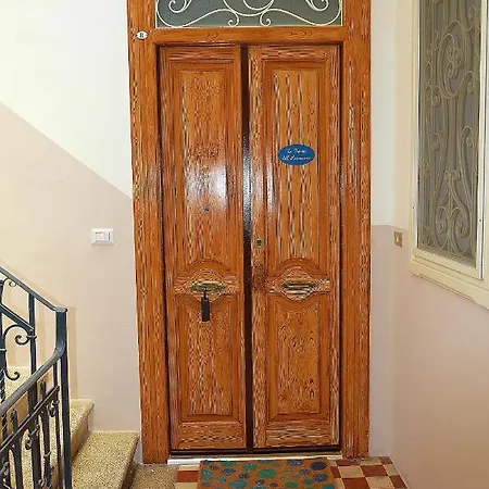 Ferienwohnung La Dimora Dell'Arcivescovo Bari Exterior foto